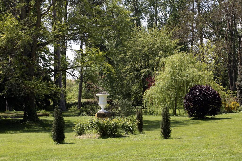 Chateau De La Flechere Bed and Breakfast Blacé Esterno foto